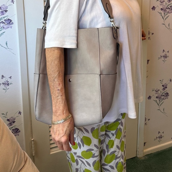 NWT K. Carroll Vegan Shoulder Bag in Grey with Silver Hardware - Picture 1 of 10